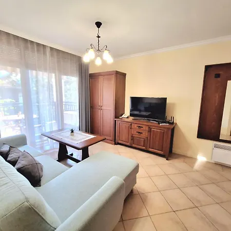 Апартаменты Marina Sun Sea View *
