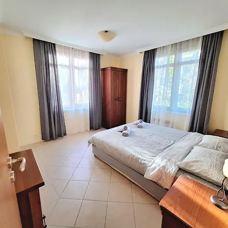 Marina Sun Sea View Апартаменты *