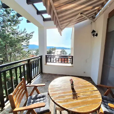 Marina Sun Sea View Apartment Sozopol