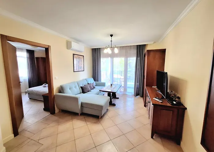 Marina Sun Sea View Апартамент